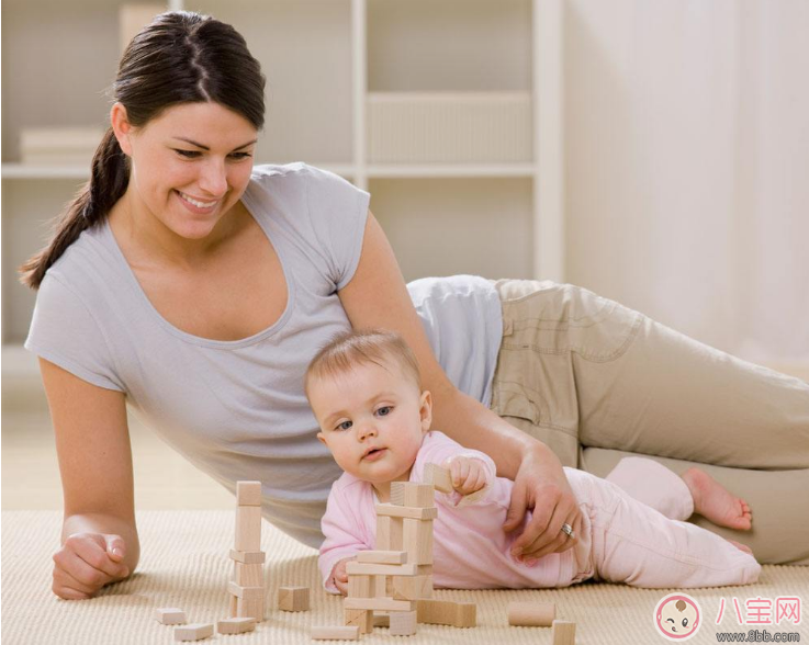 曬母子自拍照到朋友圈怎樣寫心情說說 與孩子的自拍照配文字說說心情短語