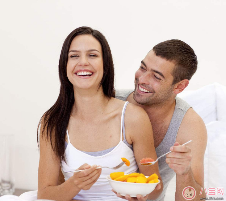 年齡越大越容易生女孩嗎 為什么夫妻年齡越大越容易生女兒