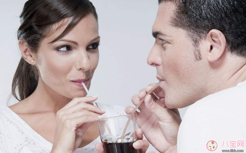 喝可樂容易生女孩嗎 喝可樂會影響生男生女生不生嗎 喝可樂容易生女孩嗎 喝可樂會影響生男生女生不生嗎