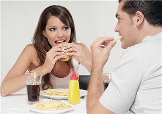 喝可樂容易生女孩嗎 喝可樂會影響生男生女生不生嗎