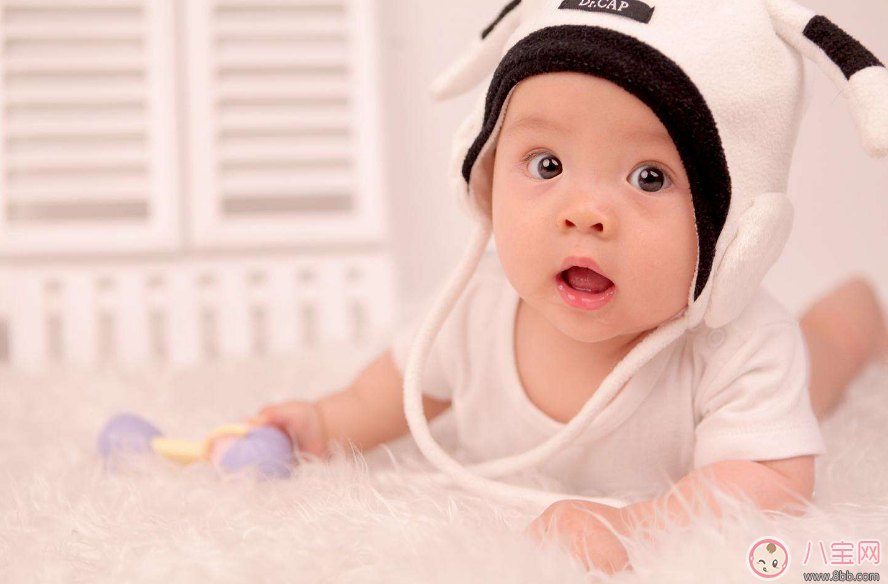 孩子特別愛說話怎么辦 小孩太愛說話好不好