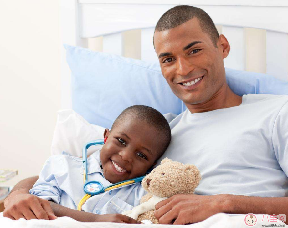 流感高燒可以艾灸嗎 能用艾灸治療流感發(fā)燒嗎 流感高燒可以艾灸嗎 能用艾灸治療流感發(fā)燒嗎