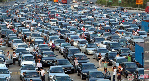 2018春節走高速什么時候最堵 2018春節回家避免堵車時間是什么時候 2018春節走高速什么時候最堵 2018春節回家避免堵車時間是什么時候