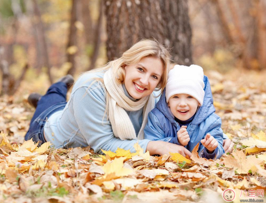 寶貝照片配文字簡短的說說朋友圈  一句話簡單的曬娃句子短語