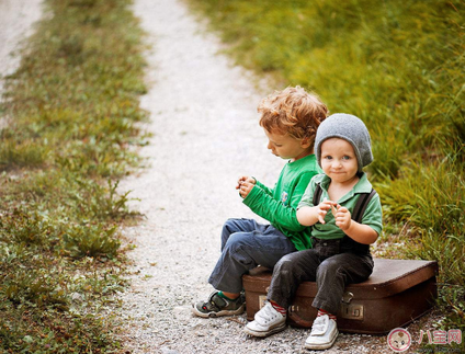 曬娃如何寫(xiě)優(yōu)雅的文字 如何在旅行中優(yōu)雅地曬娃