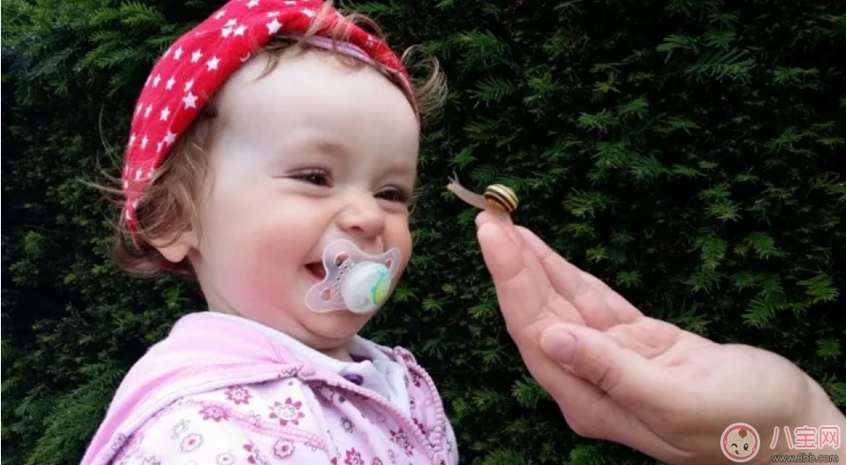 為什么朱丹哺乳期堅持不化妝 喂奶期間可以化妝嗎 為什么朱丹哺乳期堅持不化妝 喂奶期間可以化妝嗎