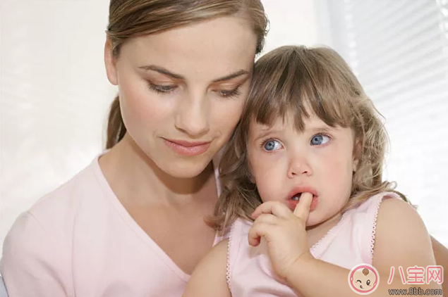 孩子與人交際容易緊張怎么辦 怎么幫助孩子克服緊張的情緒 孩子與人交際容易緊張怎么辦 怎么幫助孩子克服緊張的情緒