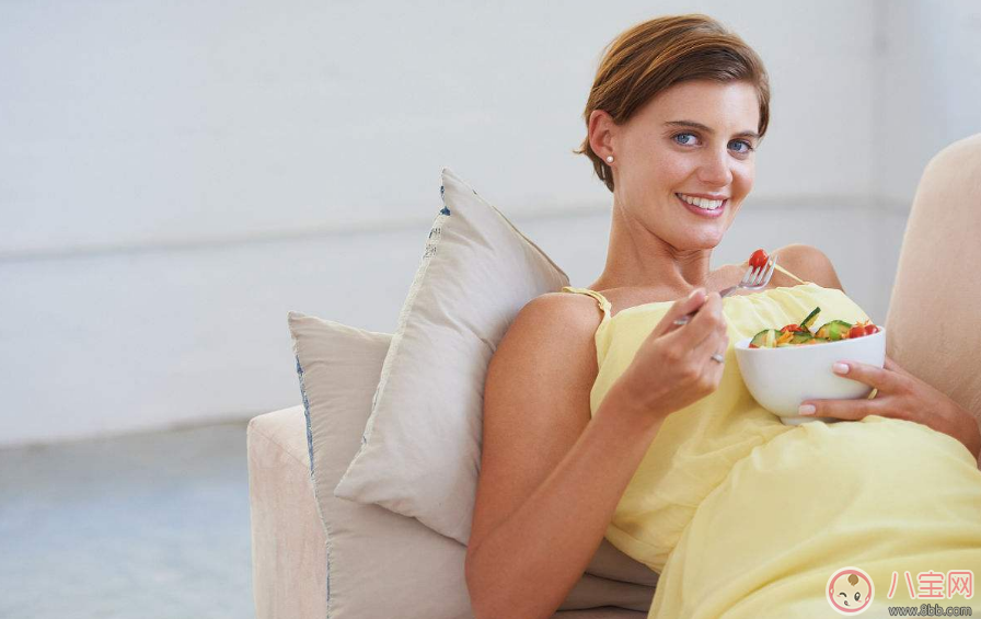 孕吐和生男生女有關系嗎 孕吐厲害生女孩的幾率大嗎