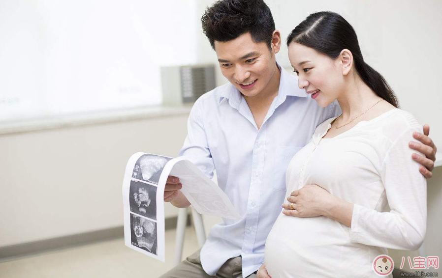 懷孕肚子黑線看男女可信度高嗎 懷孕肚子上的黑線能看出男女嗎 