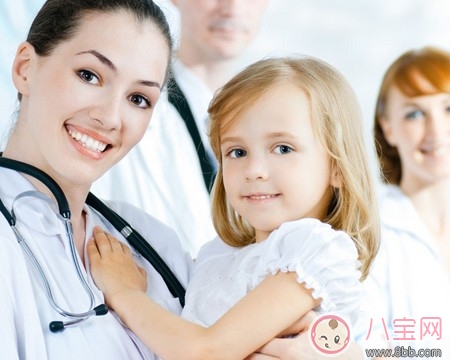 得了肺炎后的孩子可以吃糖嗎 孩子肺炎有哪些注意事項