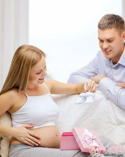 孕婦肚臍突出是男孩還是女孩 肚臍眼突出的都生男孩嗎