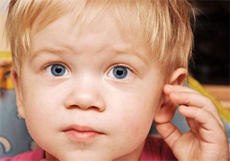 新生兒淚囊炎是什么病 孩子的眼屎應該怎么清理比較好