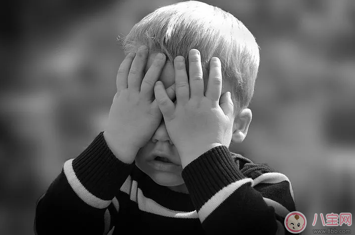 新生兒淚囊炎是什么病 孩子的眼屎應該怎么清理比較好