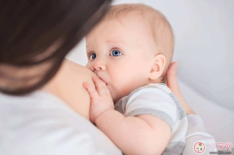 母乳喂養乳頭變白發硬怎么回事 乳頭變白且硬怎么辦