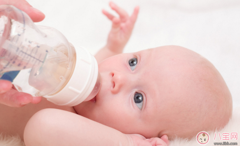 寶寶晚上不吃奶怎么辦 寶寶多大晚上可以不用吃奶