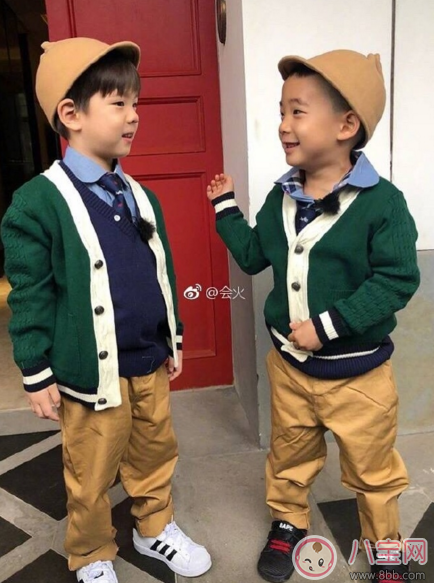 Jasper嗯哼久違合照是哪個節目 嗯哼Jasper是有新綜藝了嗎