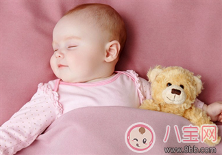 寶寶發(fā)燒嗜睡正常嗎 寶寶發(fā)燒后這些注意事項你知道嗎