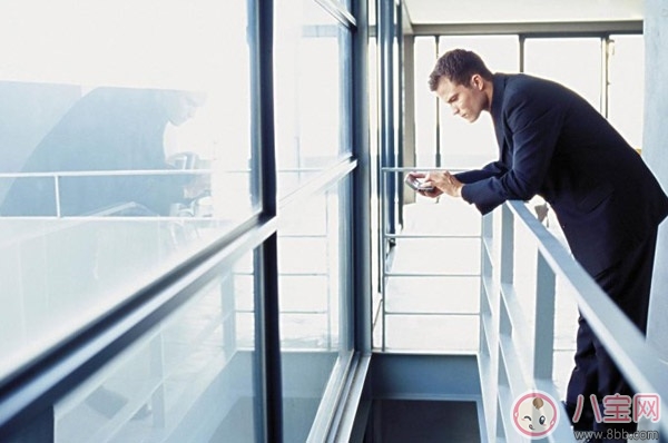 性無(wú)能的男人有哪些癥狀表現(xiàn)2018 性無(wú)能的男人應(yīng)該怎樣治療