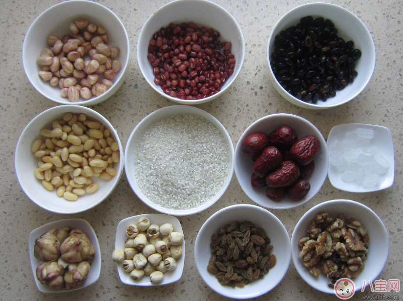 臘八節朋友圈圖片祝福 臘八節喝臘八粥寫什么好