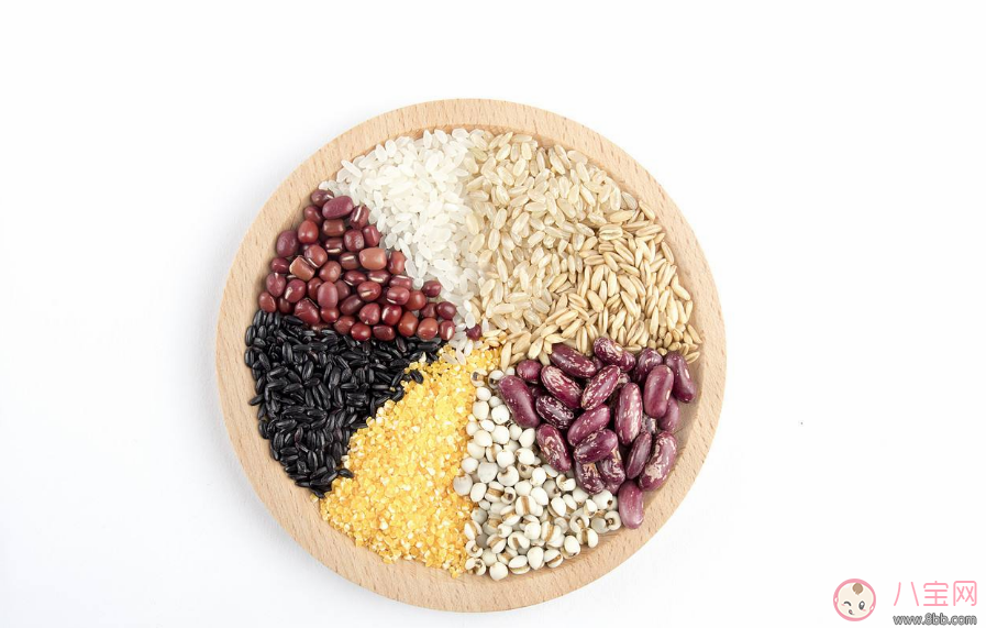 2018臘八節(jié)發(fā)臘八粥圖片配字句子說(shuō)說(shuō) 關(guān)于喝臘八粥的短語(yǔ)感慨