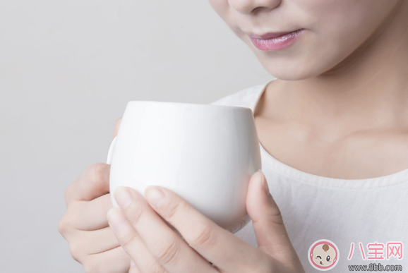 產后喝熱水怎么減肥 產后喝熱水減肥方方法 產后喝熱水怎么減肥 產后喝熱水減肥方方法