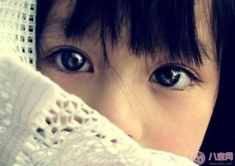 如何讓眼睛水汪汪 眼睛水汪汪是怎么做的