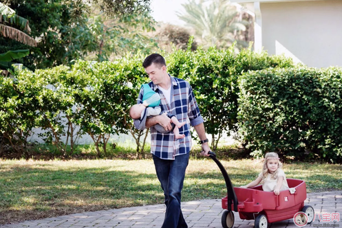 2018過年給孩子買什么禮物 過年送小孩什么禮物好 2018過年給孩子買什么禮物 過年送小孩什么禮物好