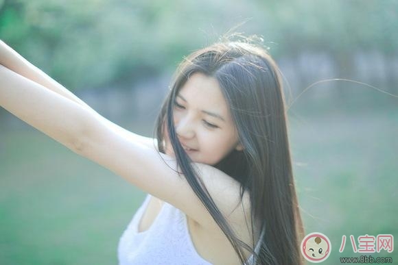 有一個平胸的女朋友是什么體驗 和平胸的女人做愛是什么感覺