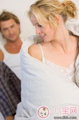 最重口味的性愛體驗是怎么回事 性生活中碰到最尷尬的事情是什么