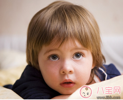 新生兒什么時候能聽見聲音 寶寶聽不見聲音的表現(xiàn)