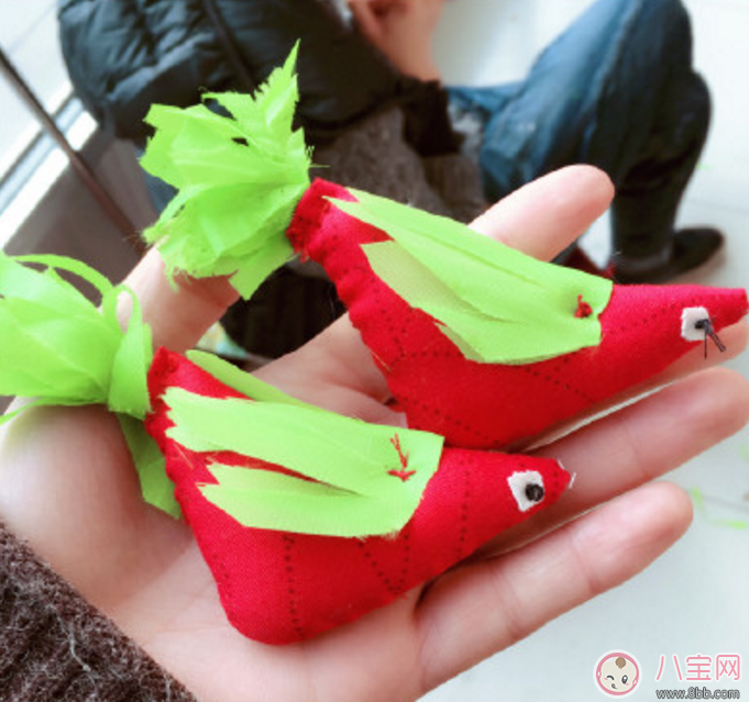 立春小孩為什么要帶打春雞 立春小孩帶的公雞怎么做 立春小孩為什么要帶打春雞 立春小孩帶的公雞怎么做