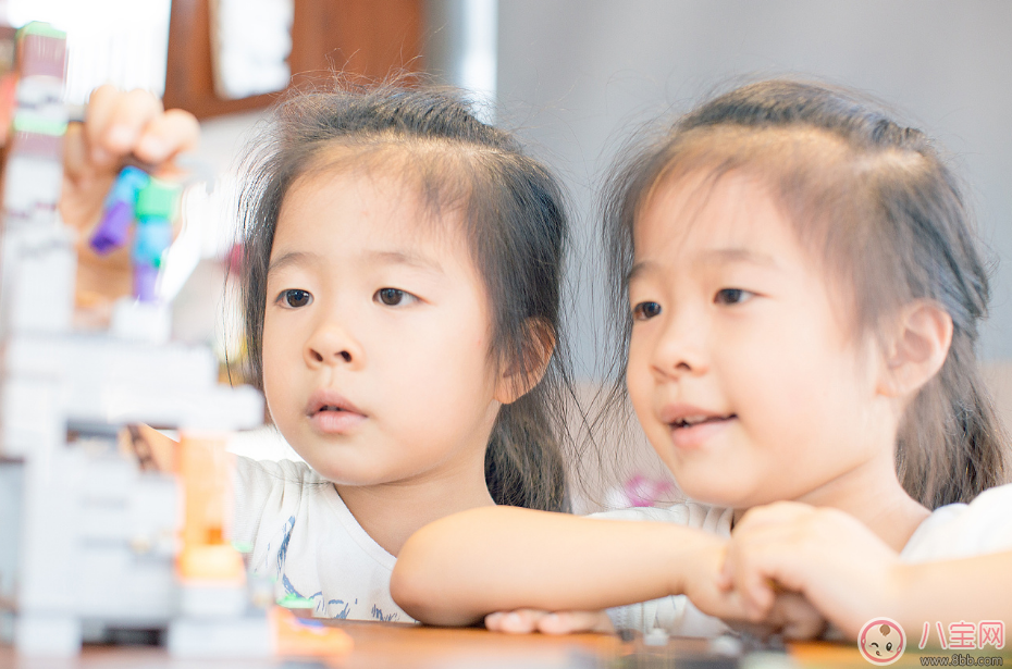 孩子沉迷動畫片不和大人交流怎么辦 怎么解決孩子喜歡看動畫片的現狀