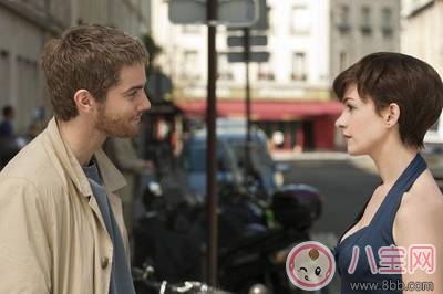 2018情人節(jié)怎樣向女人提出啪啪要求 為什么女人在情人節(jié)啪啪喜歡關著燈