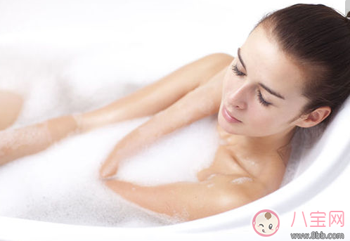女性懷孕了能泡澡嗎  孕早期能不能泡澡
