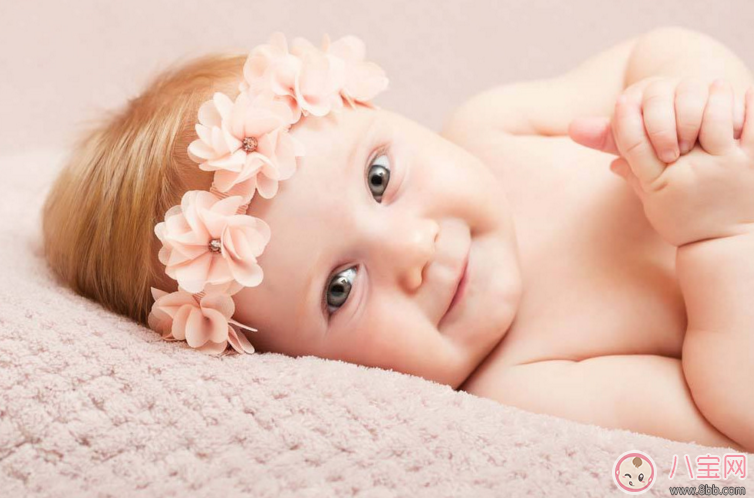 多大的寶寶能用暖寶寶 寶寶能不能用暖寶寶呢