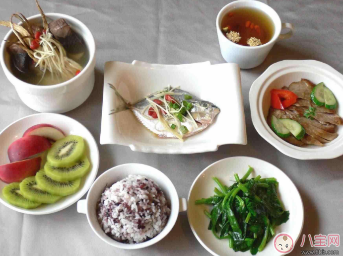 謝娜產后吃什么 為什么剖腹產要排氣才能飲食 謝娜產后吃什么 為什么剖腹產要排氣才能飲食