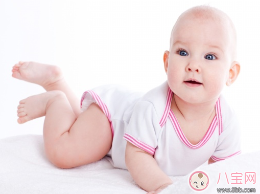 寶寶眼睛很紅怎么回事 寶寶眼睛紅怎么辦 寶寶眼睛很紅怎么回事 寶寶眼睛紅怎么辦