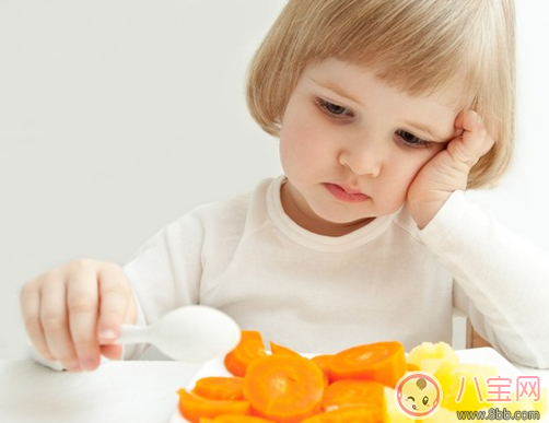 春節孩子吃多了怎么辦 孩子積食的推拿手法