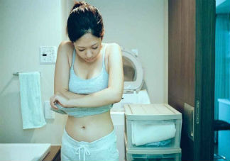 過年啪啪怎樣才不會讓父母發(fā)現(xiàn) 男人被女人強(qiáng)啪是什么感覺