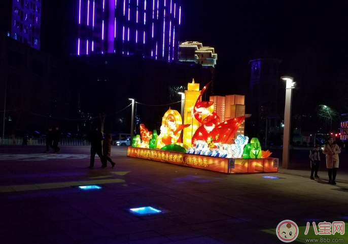 正月十五看花燈說說 2018正月十五看花燈發什么比較好