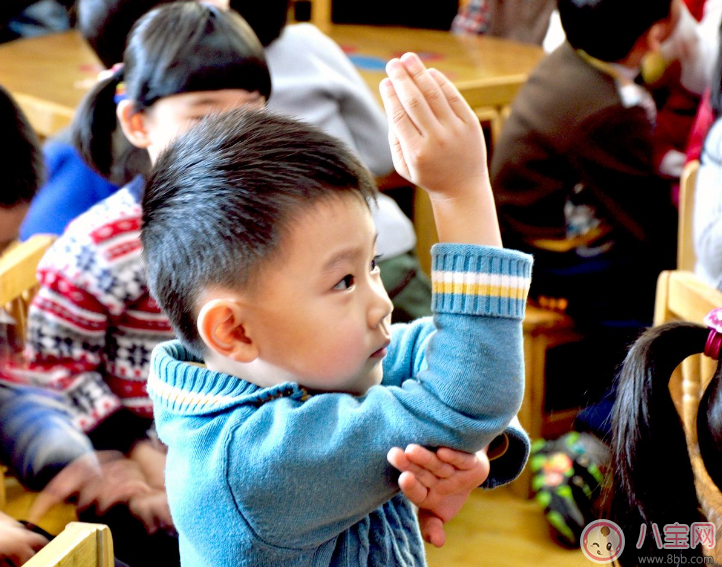 過年來孩子第一次進幼兒園心情 2018孩子去幼兒園變化感慨