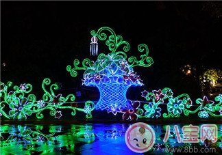 元宵節(jié)看燈展曬圖的心情句子 2018正月十五看燈展說(shuō)說(shuō)句子朋友圈