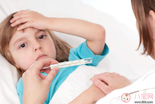 寶寶退熱貼為什么要選無色的 寶寶發(fā)燒38.5還能用退熱貼嗎