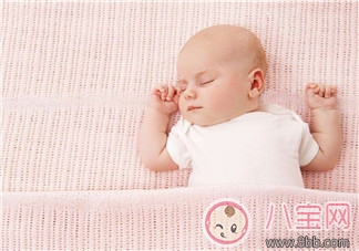 給寶寶拍照選擇什么樣的衣服 嬰兒穿什么衣服拍照好看 給寶寶拍照選擇什么樣的衣服 嬰兒穿什么衣服拍照好看