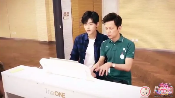 郎朗推薦的智能鋼琴怎么樣 The ONE智能鋼琴孩子用效果好嗎