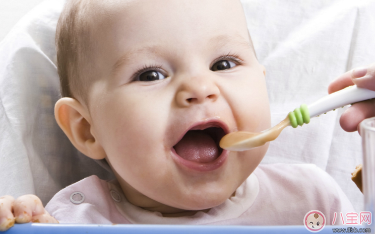 哪些輔食容易過敏 寶寶水果輔食要蒸熟嗎 哪些輔食容易過敏 寶寶水果輔食要蒸熟嗎