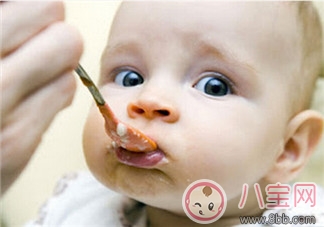 嬰兒什么時候添加輔食最好 寶寶輔食添加時間表