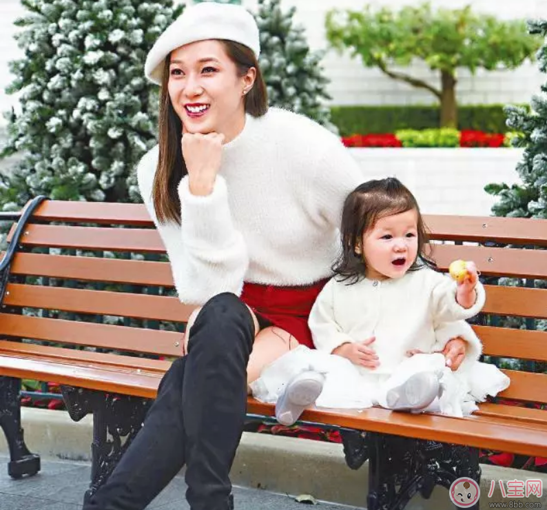 鐘嘉欣懷二胎幾個月了 鐘嘉欣二胎什么時候是預產(chǎn)期