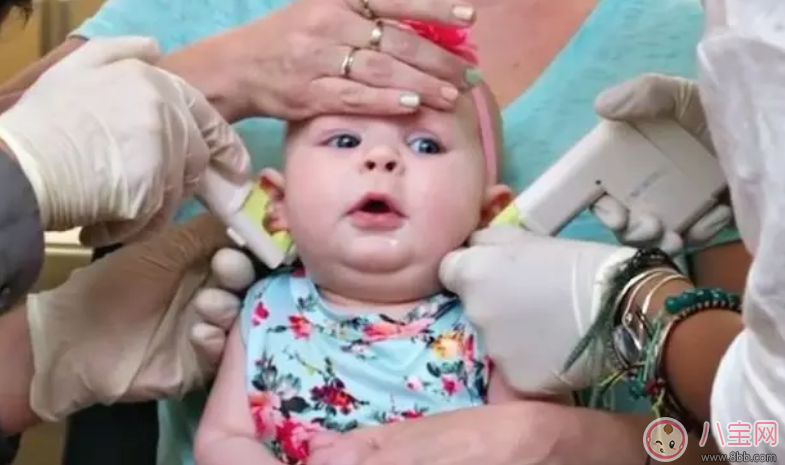 女孩幾歲比較適合打耳洞 多大的寶寶能打耳洞 女孩幾歲比較適合打耳洞 多大的寶寶能打耳洞