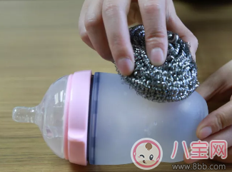 什么材質的奶瓶最適合寶寶 不同材質奶瓶測評 什么材質的奶瓶最適合寶寶 不同材質奶瓶測評